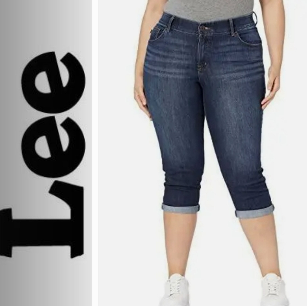 Lee with Flex Motion Capris